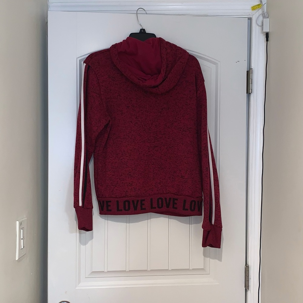 Love sweatshirt